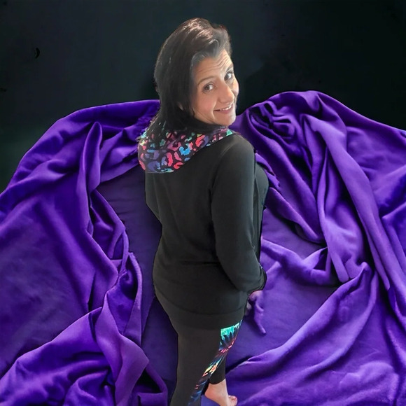 Shirley & Stone Audre Hoodie Neon Leopard Print - Picture 5 of 10